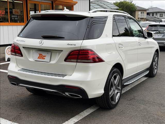 4e240d1f60871ca3d3837c37ae12f463.jpg