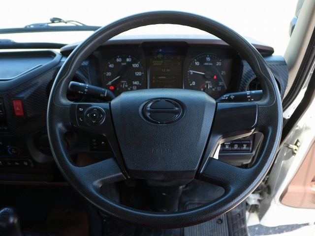 23764d875e6025c3ac0cecc15cd72d70.jpg