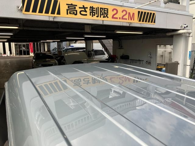 0706560A30260821W00214.jpg