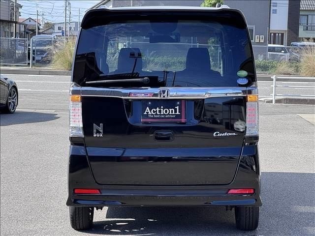 2e125e0cf1bbf32e3ccca643b32b1190.jpg