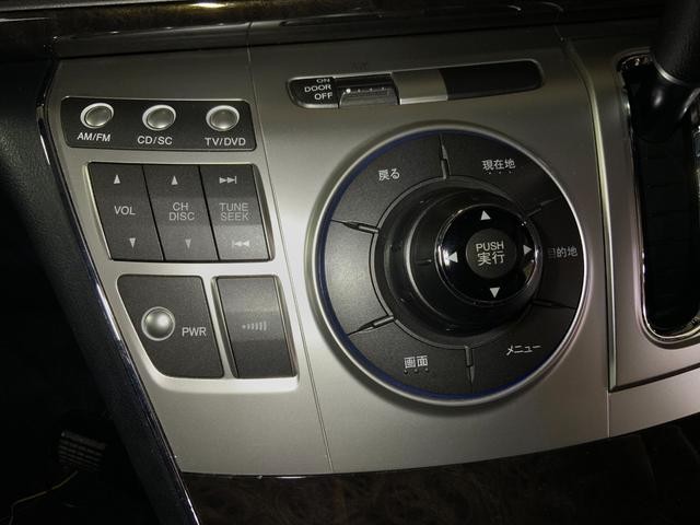 0541056A30260915W00218.jpg