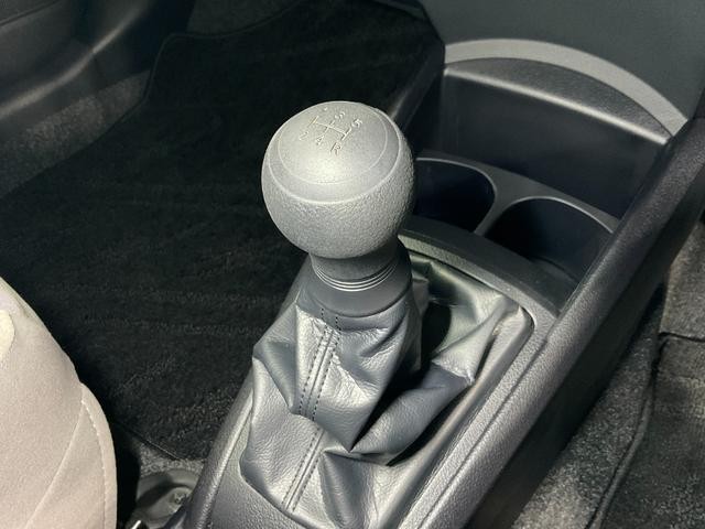 0541056A30260917W00117.jpg