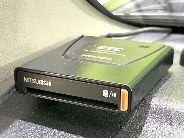 e083e78cf49c013e75bbab28f9c53fc0.jpg