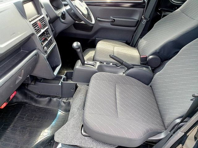0a0634586fca6e56aaa37cabc9dee01e.jpg