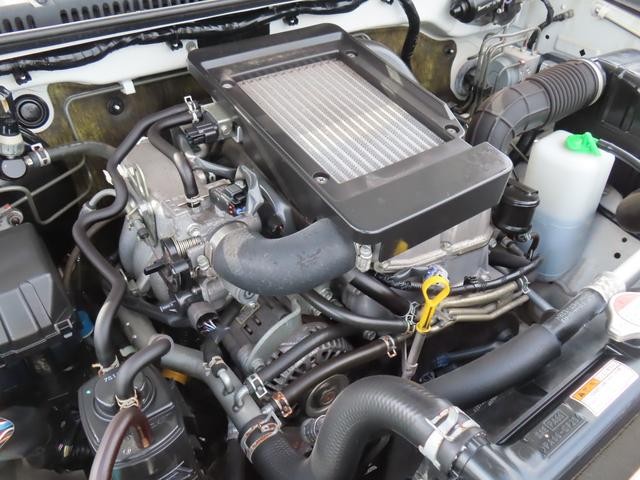 0541379A30260919W00118.jpg