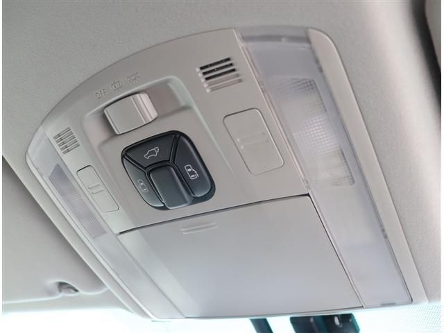 e37bcf8b451e3f7b7adf3f2dc8c8de37.jpg