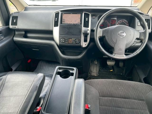 0520330A20260719G00317.jpg