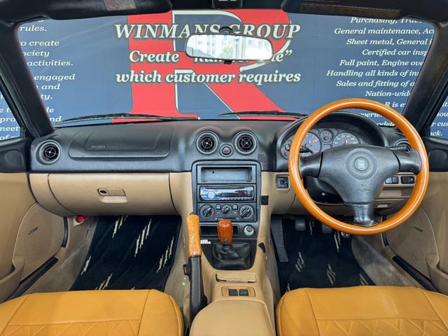 0560342A30260517W00203.jpg