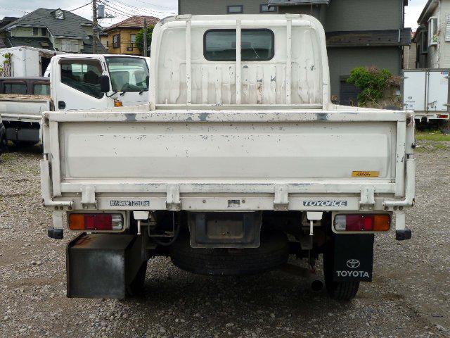6863c3832deab72bcda1abff57108ca9.jpg
