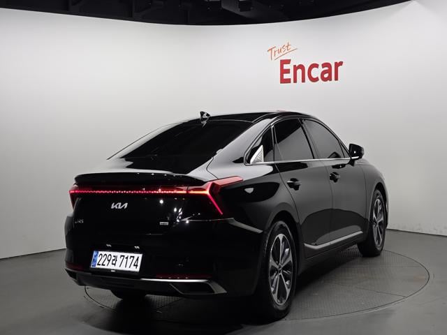c6f2aa3b6395d6bd7a2c8a75c74ef615.jpg