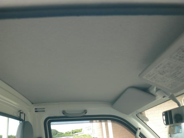 1001569A30260912W00217.jpg