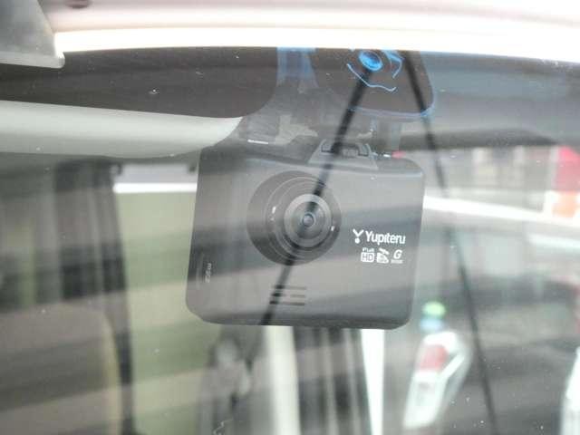 0840289A30260928W00213.jpg