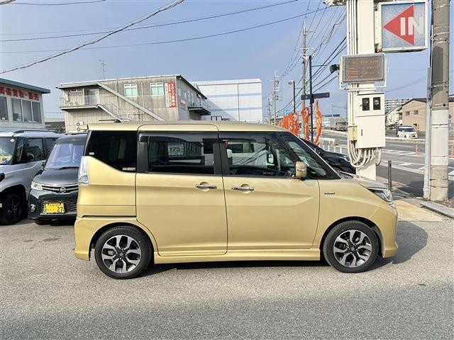 31811e297acbe5bd3db9da14024da2d1.jpg