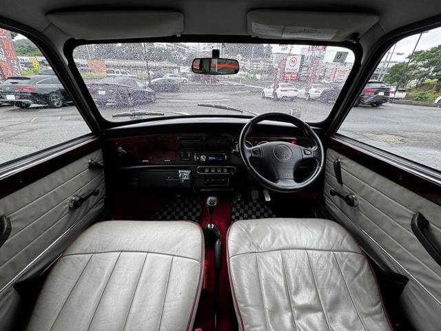 0904306A30260803W00106.jpg