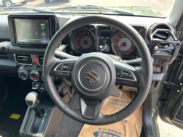 1100150A30260918W00101.jpg
