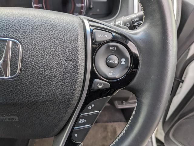 0902355A30260825W00313.jpg
