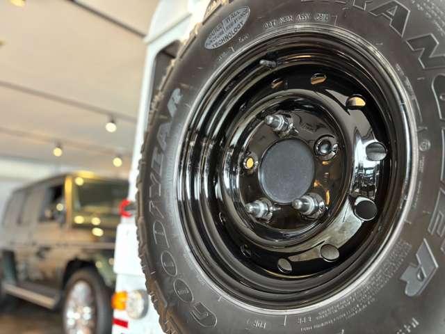 9510038A30260501W00219.jpg