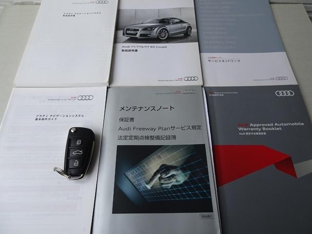 0551070A30260910W00105.jpg
