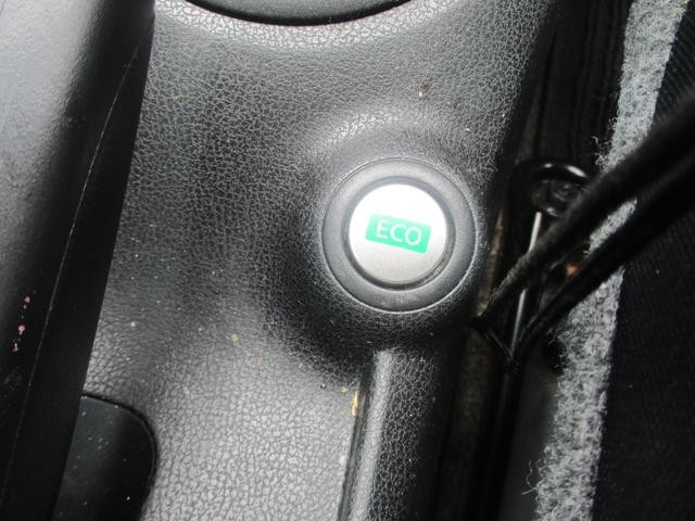0400382A30260901W00111.jpg