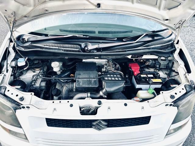 0404481A30260525W00118.jpg