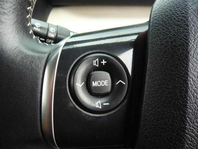 0500692A30260928W00207.jpg