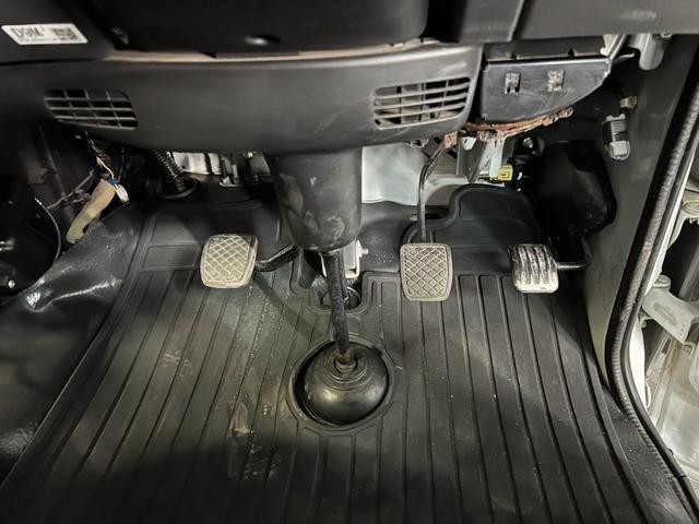 0710163A30260725W00218.jpg