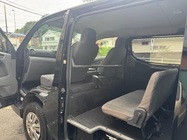 0504196A30260831W00411.jpg
