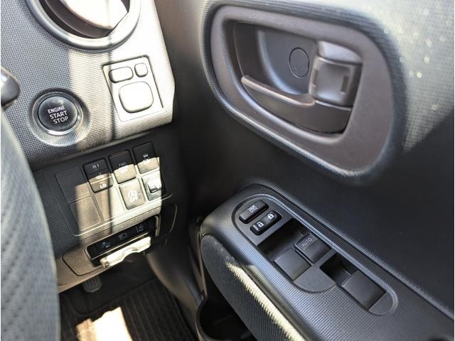 1001990A30260824W00106.jpg