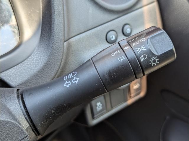1001990A30260827W00107.jpg