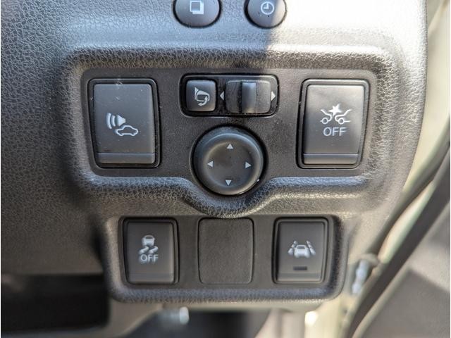 1001990A30260827W00108.jpg