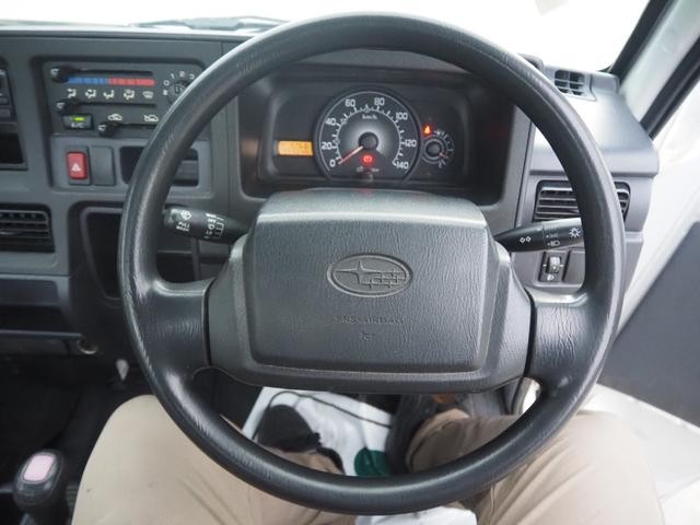 0904095A30260827W00118.jpg
