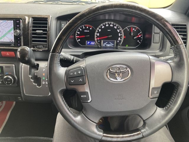 db98d4461be1a0558303ff6639ff4b27.jpg