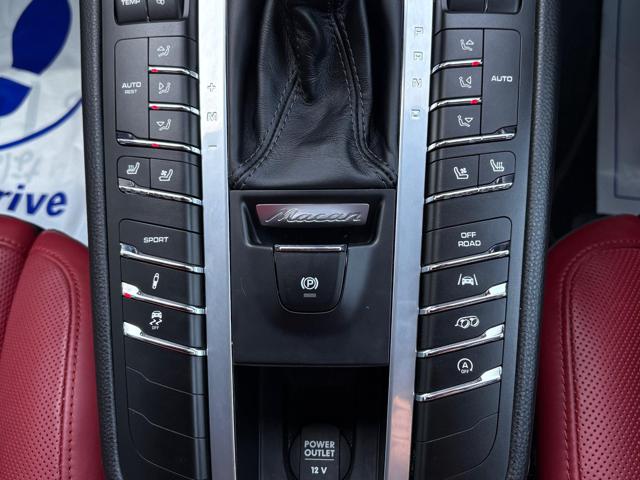7af53edbd8bc2022e0580370aab7fa17.jpg