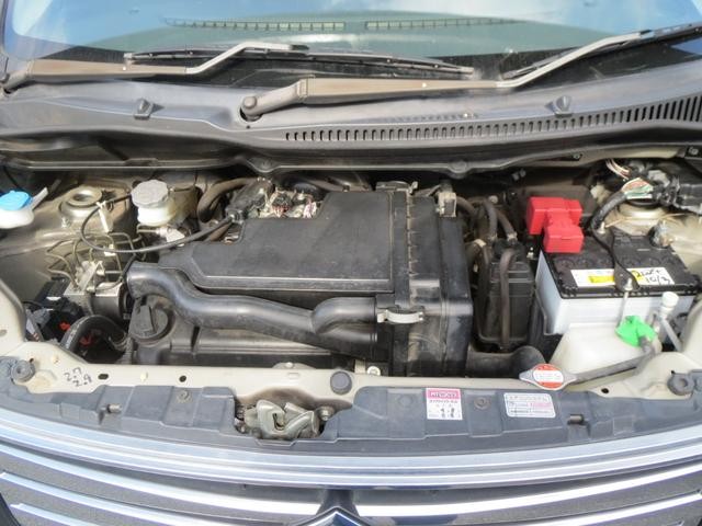 0504881A30261018W01019.jpg