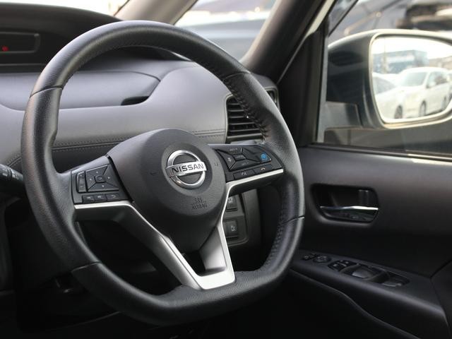 0520046A30261007W00114.jpg
