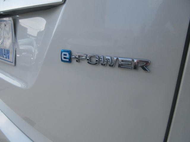 0800022A30260725W00119.jpg