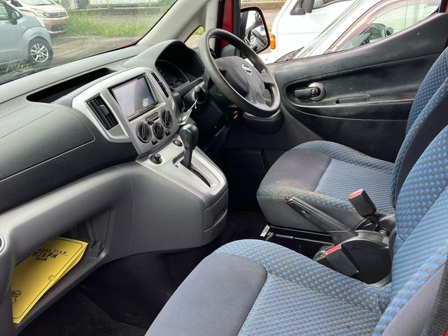 f89e7a4eda6aa76c41ef93ef09987e10.jpg