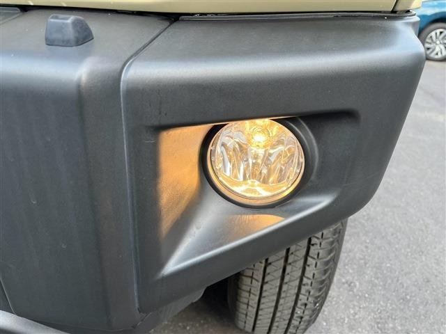 27144750_carP_l_18.jpg