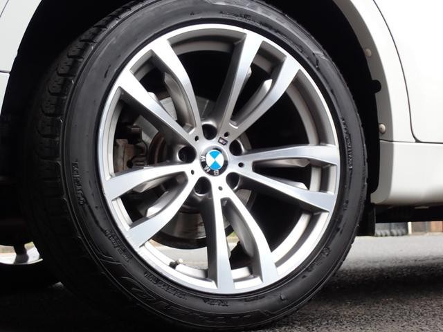 0550871A30260503W00218.jpg