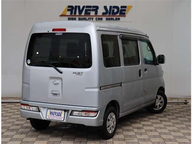 7c3642f5c100ca750de13f6862bead5a.jpg