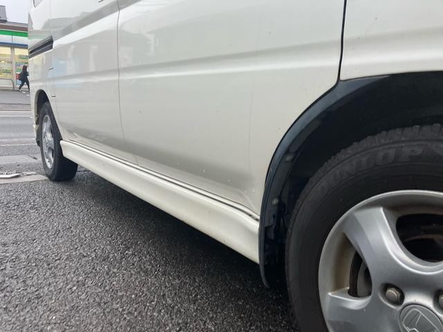 0560261A30260910W00407.jpg