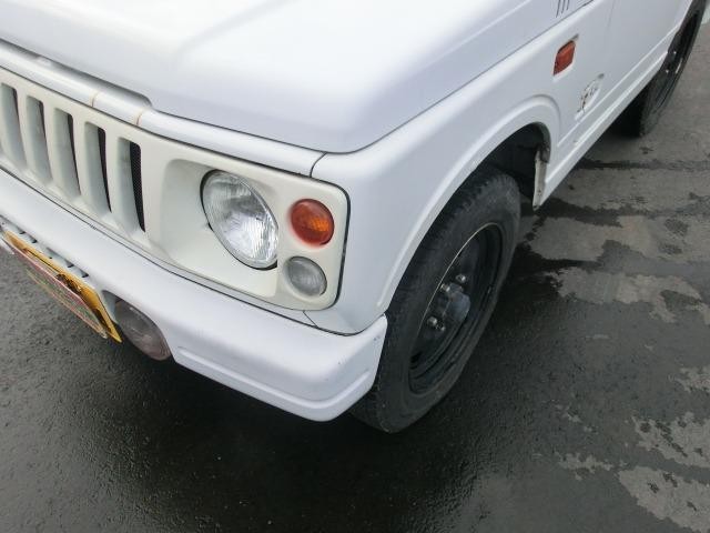 0402711A30260917W00105.jpg