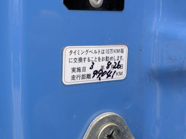 0541751A30260804W00215.jpg
