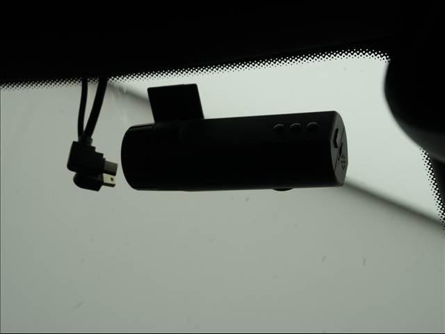 98b8013fe140453489cb58cc69776d41.jpg