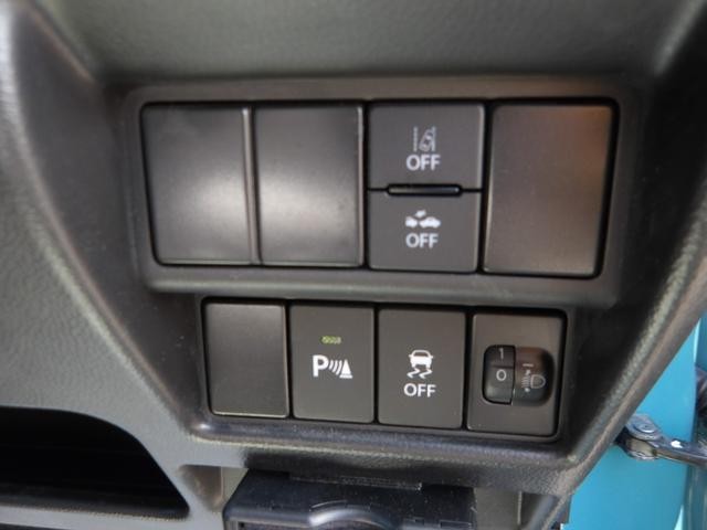 0704903A30260925W00309.jpg