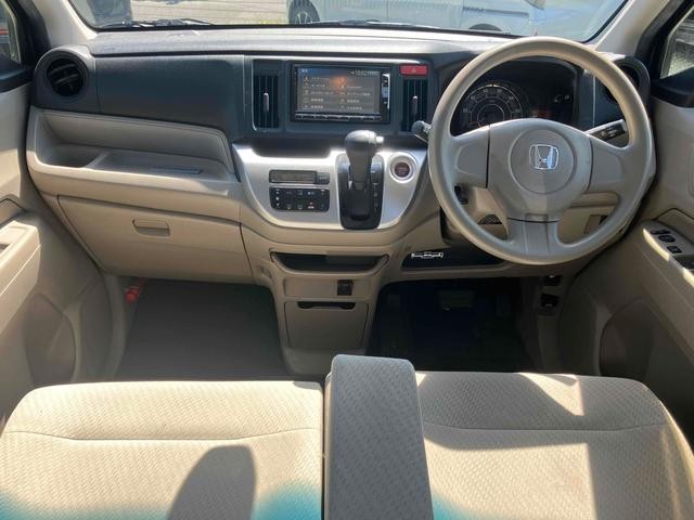 1101389A30260806W00218.jpg