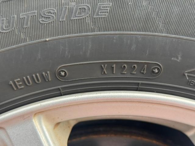 1150133A30260918W00110.jpg