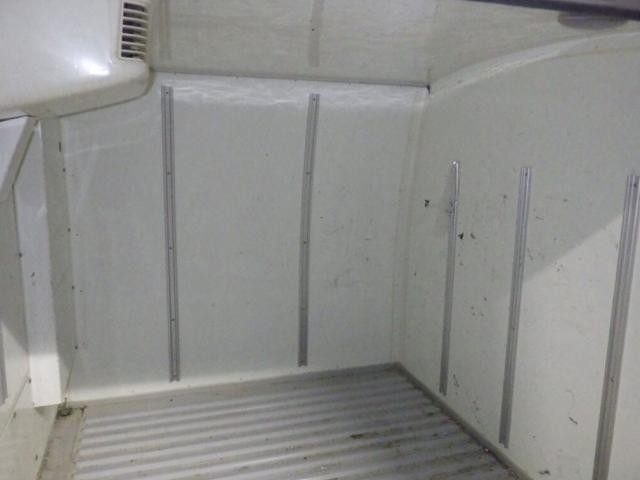 27144199_carP_l_15.jpg