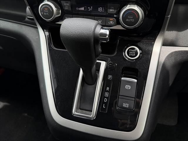 402f467a14cc0345fb6b8d4ee842b5ef.jpg