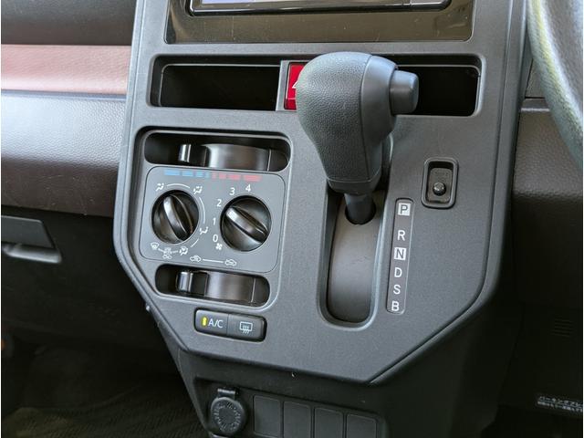 1101968A30260702W00309.jpg